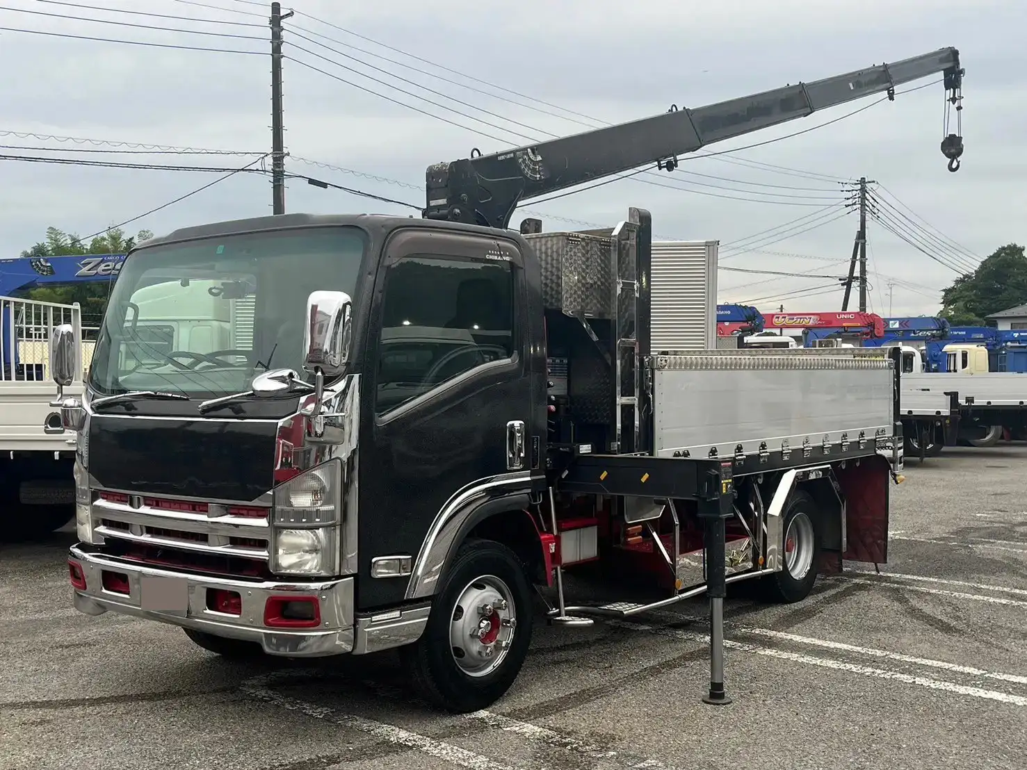 いすゞ エルフ 小型 クレーン付 床鉄板 アルミブロック の中古トラック【車両No.168471】