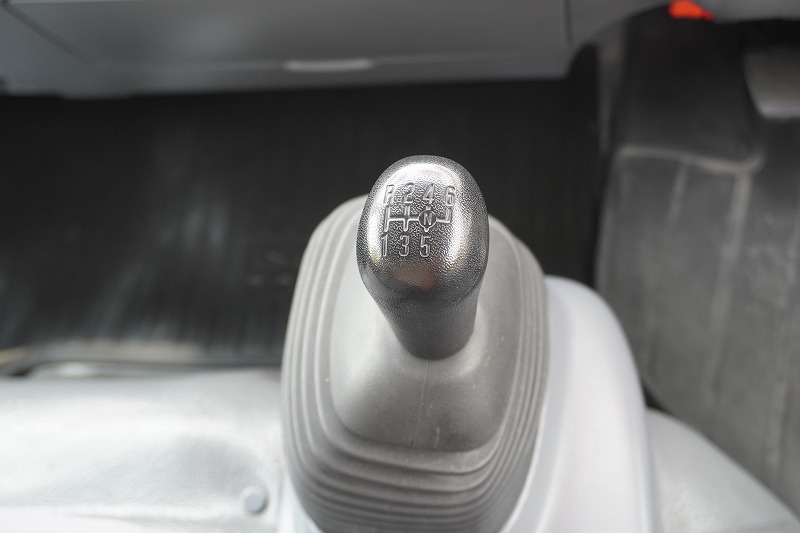 いすゞ エルフ 小型 冷凍冷蔵 低温 パワーゲート｜画像12