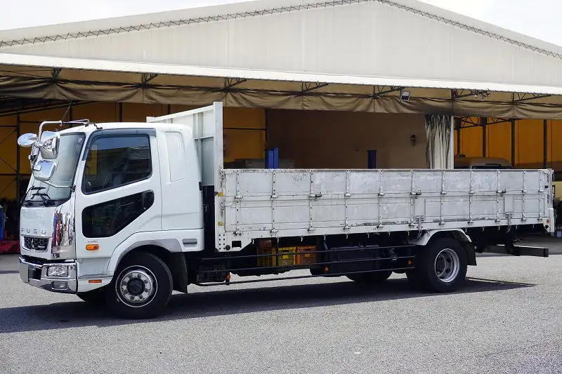 三菱 ファイター 中型/増トン 平ボディ 床鉄板 ベッド の中古トラック【車両No.168768】