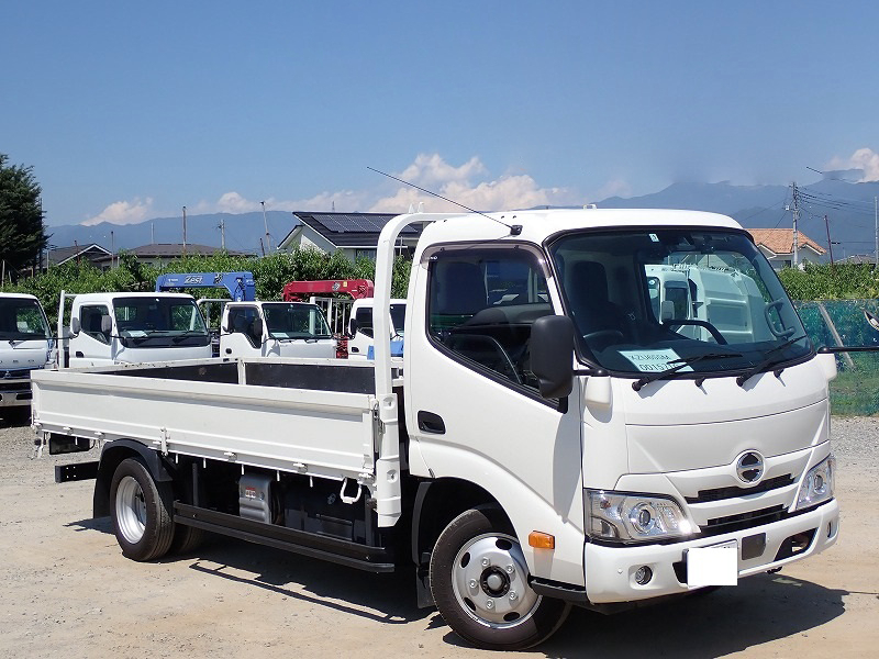 日野 デュトロ 小型 平ボディ 2RG-XZU655M R4｜画像2