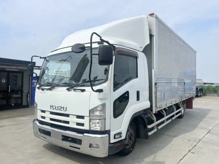 いすゞ フォワード 中型/増トン ウイング 床鉄板 ベッド の中古トラック【車両No.169175】