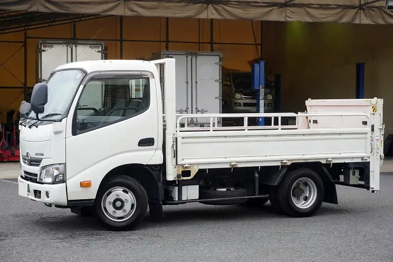 日野 デュトロ 小型 平ボディ パワーゲート 床鉄板 の中古トラック【車両No.169193】