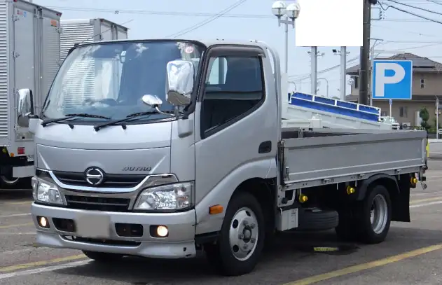 日野 デュトロ 小型 平ボディ TKG-XZU605M H28 の中古トラック【車両No.169237】