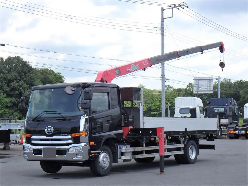 日産UD クオン 中型/増トン クレーン付 4段 ラジコン の中古トラック【車両No.169359】