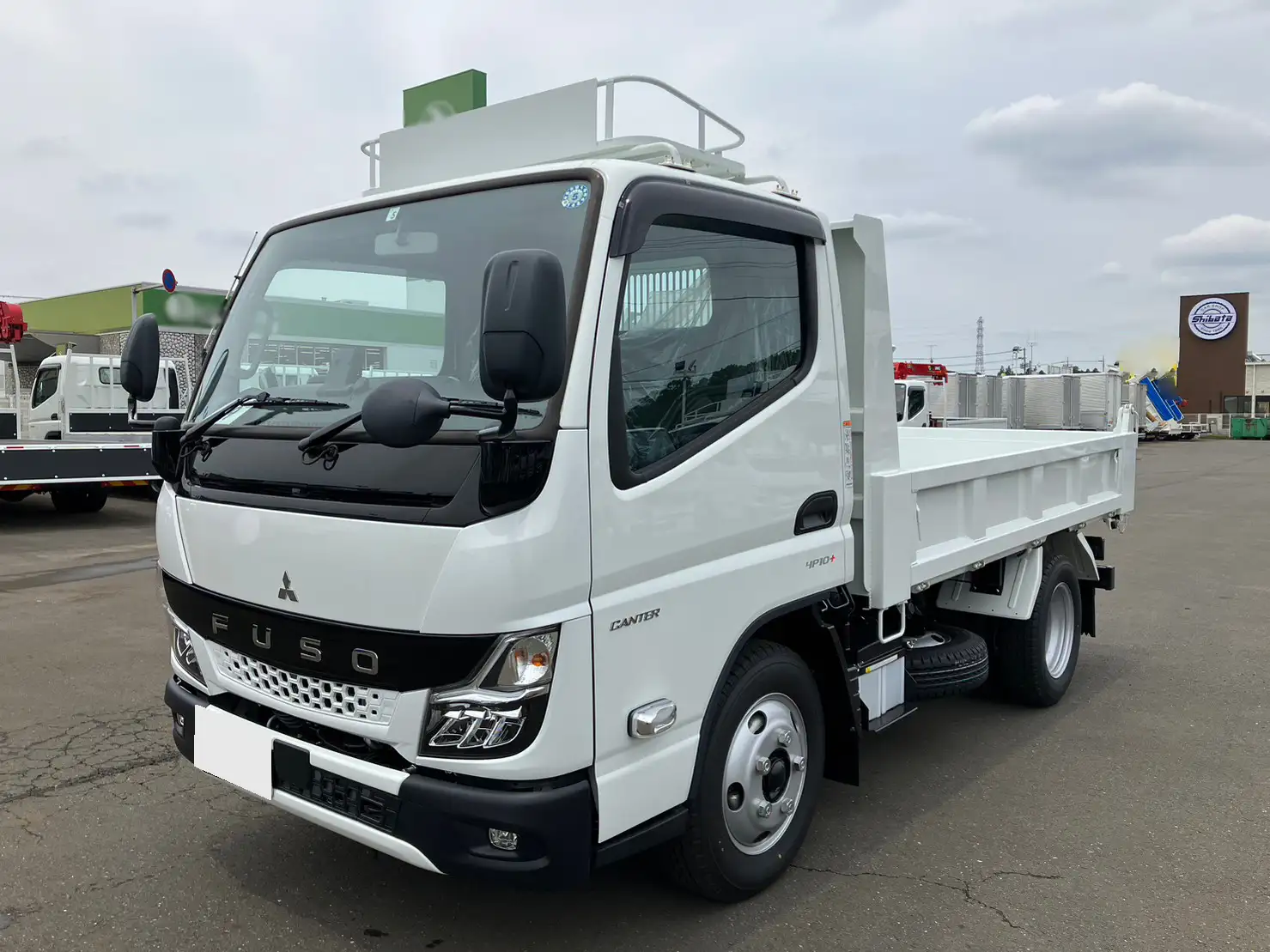 三菱 キャンター 小型 ダンプ 強化 2RG-FBA60 の中古トラック【車両No.169380】