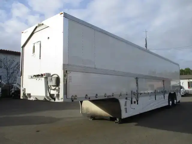 国内・その他 国産車その他 トレーラー/その他 トレーラー 2軸 エアサス の中古トラック【車両No.169589】