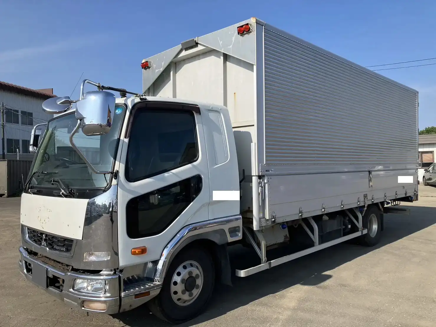 三菱 ファイター 中型/増トン ウイング ベッド 2KG-FK64F の中古トラック【車両No.169603】