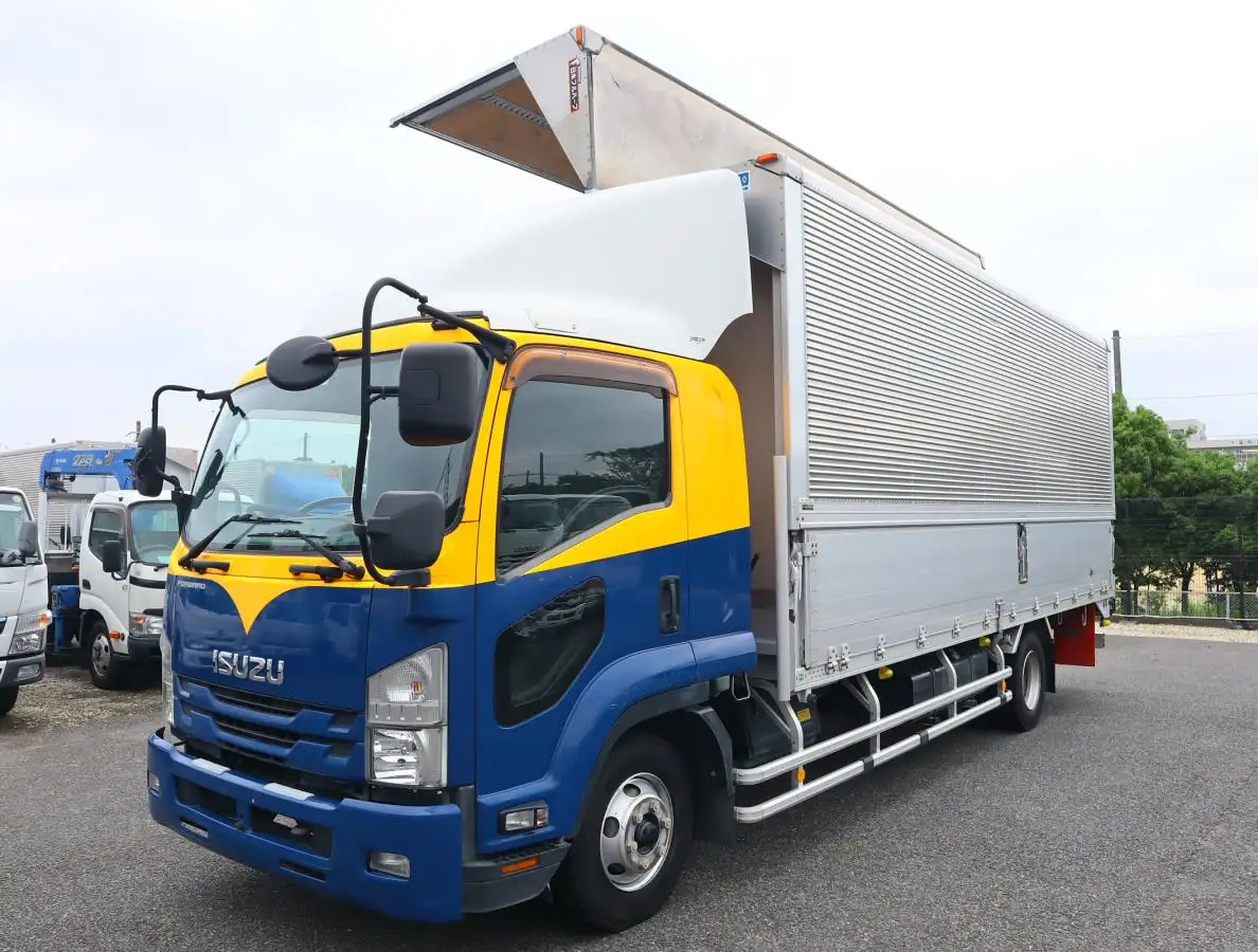 いすゞ フォワード 中型/増トン ウイング センターローラー ベッド の中古トラック【車両No.169590】