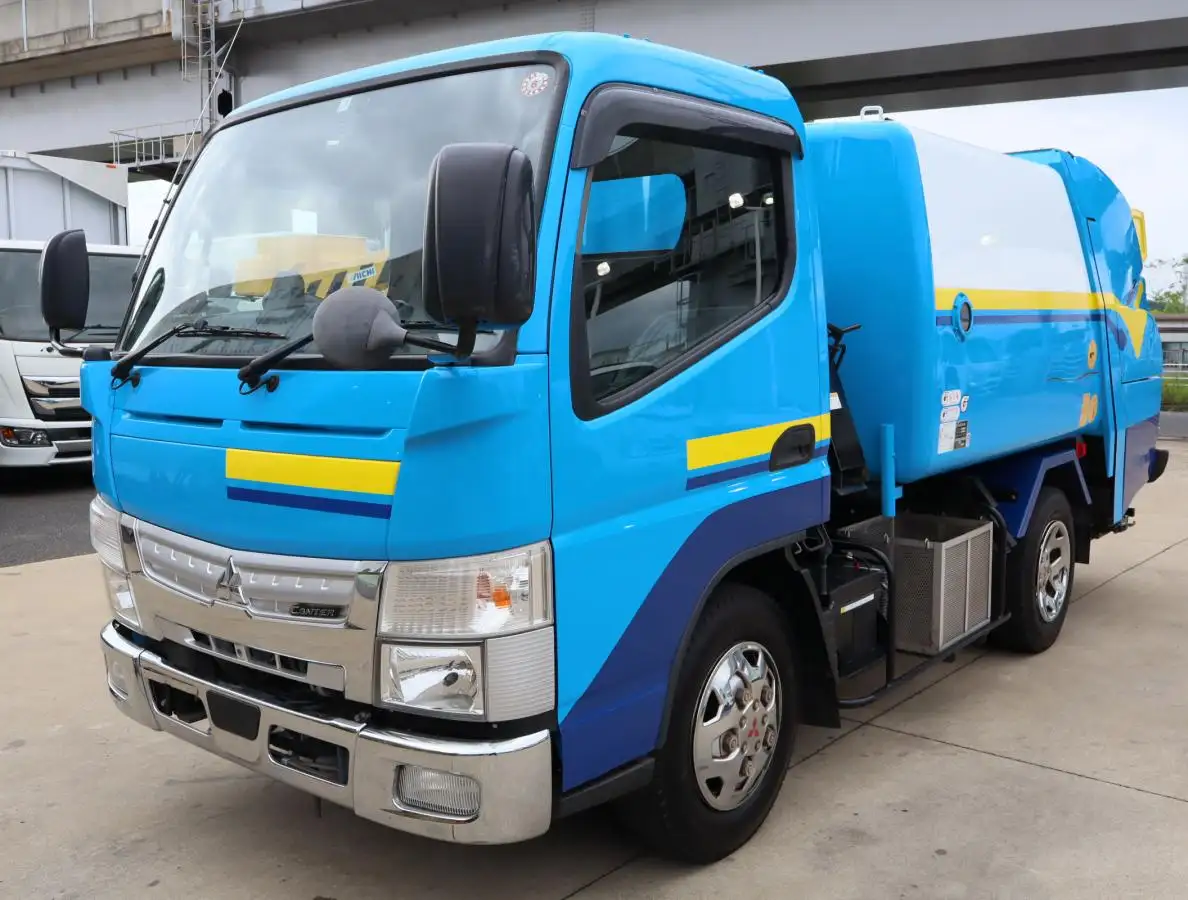 三菱 キャンター 小型 パッカー車 巻き込み式 回転ダンプ式 の中古トラック【車両No.169619】