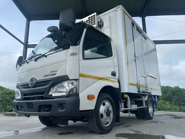 日野 デュトロ 小型 冷凍冷蔵 低温 スタンバイ の中古トラック【車両No.169691】