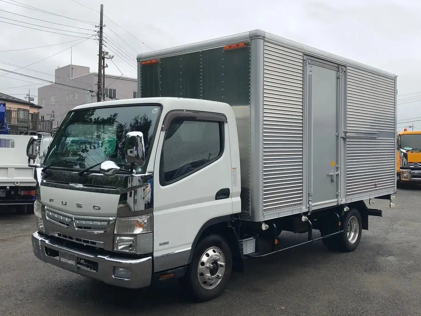 三菱 キャンター 小型 アルミバン サイドドア TPG-FEB50 の中古トラック【車両No.169782】