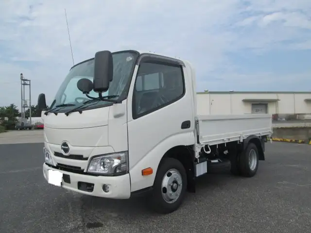 日野 デュトロ 小型 平ボディ 2KG-XZC605M R5 の中古トラック【車両No.169887】