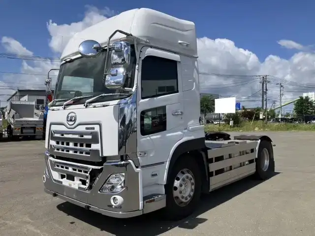 日産UD クオン 大型 トラクター ハイルーフ 1デフ の中古トラック【車両No.170080】