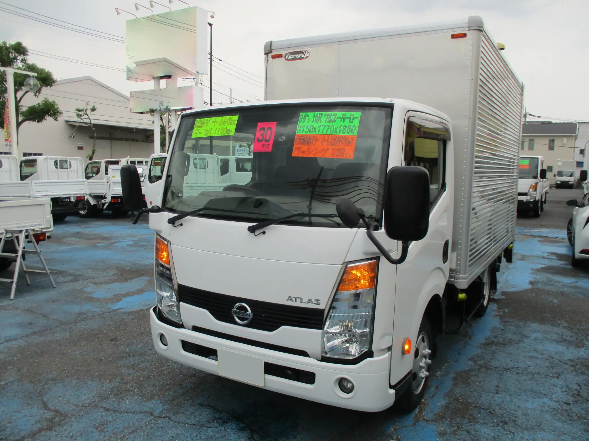 日産 アトラス 小型 アルミバン パワーゲート CBF-SQ2F24 の中古トラック【車両No.170233】