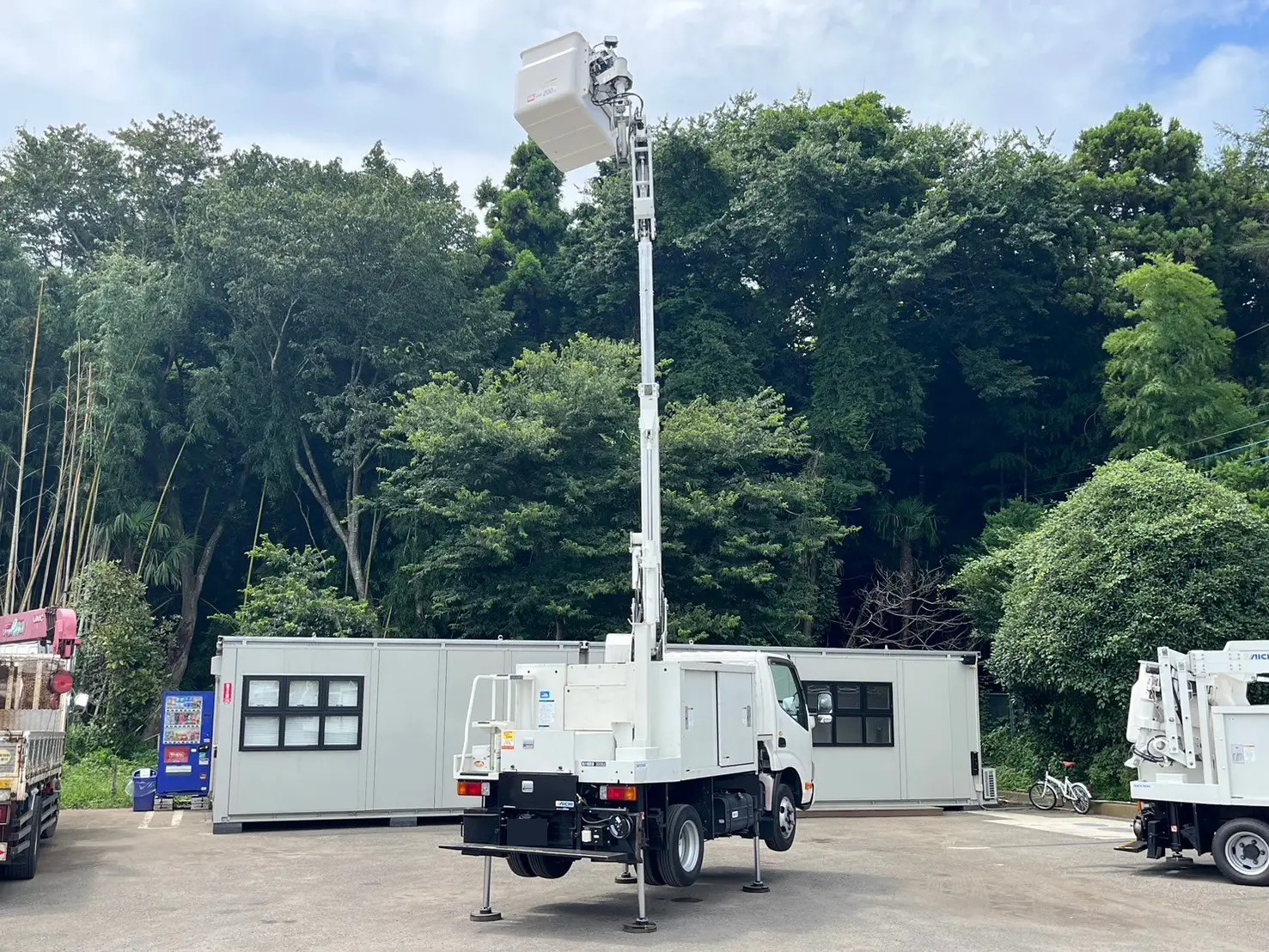 日野 デュトロ 小型 高所・建柱車 高所作業車 TPG-XZU605M｜画像12