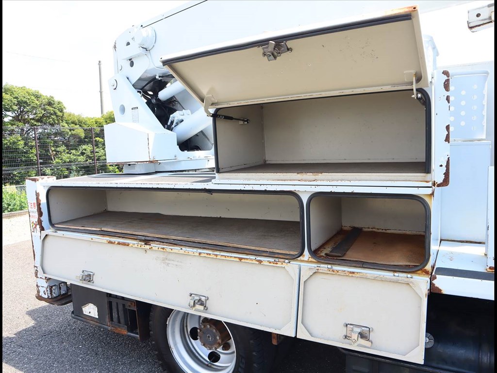 日野 デュトロ 小型 高所・建柱車 高所作業車 電工仕様の中古トラック画像5