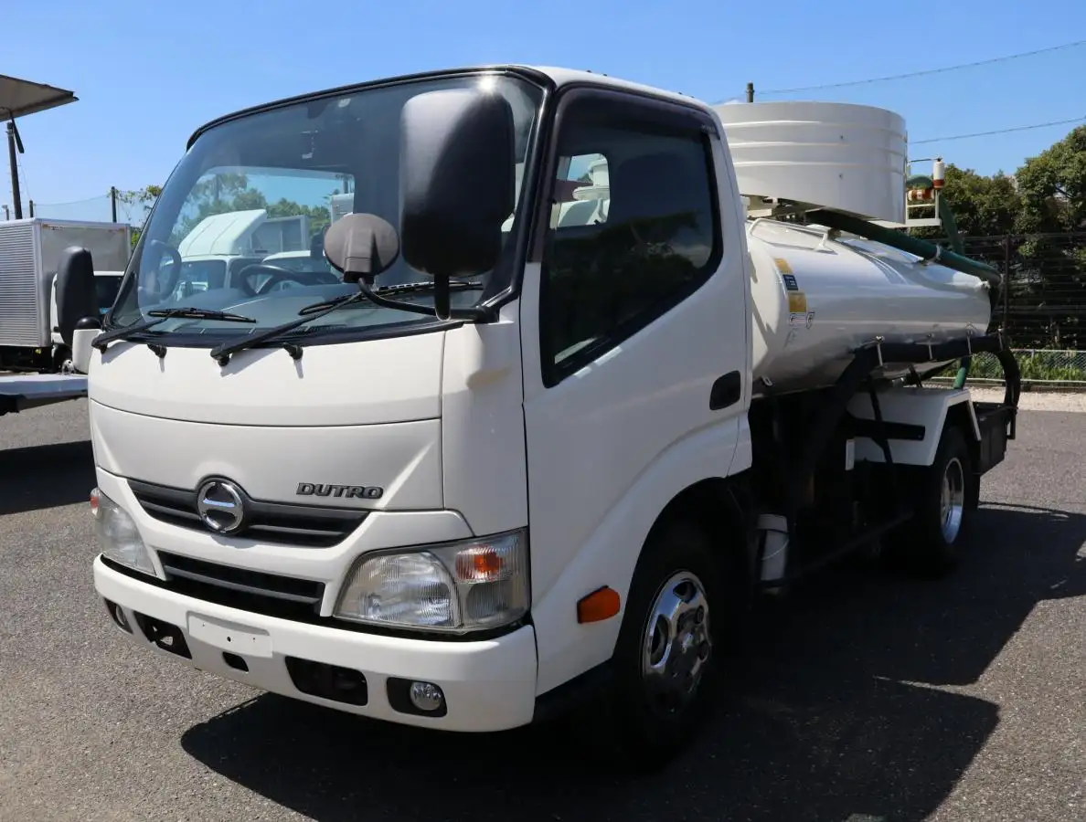 日野 デュトロ 小型 タンク車 バキューム TKG-XZU600E の中古トラック【車両No.169962】