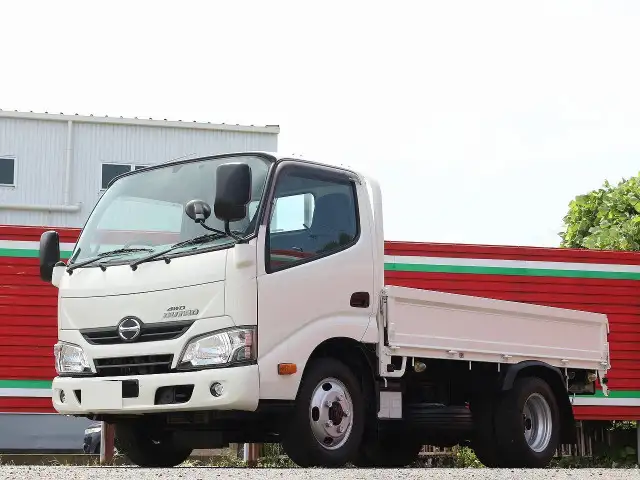 日野 デュトロ 小型 平ボディ TKG-XZU675M H28 の中古トラック【車両No.170321】