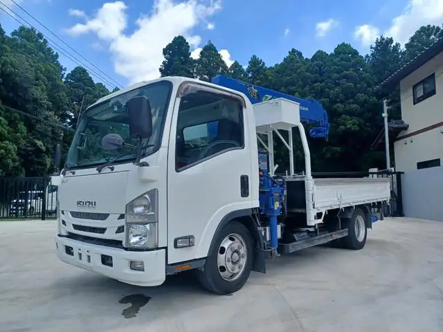 いすゞ エルフ 小型 クレーン付 6段 ラジコン の中古トラック【車両No.170709】