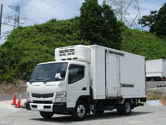 三菱 キャンター 小型 冷凍冷蔵 中温 パワーゲート の中古トラック【車両No.170812】