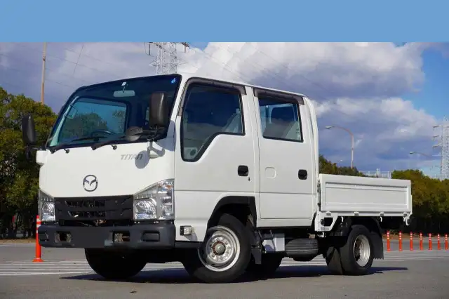 マツダ タイタン 小型 平ボディ Wキャブ 床鉄板 の中古トラック【車両No.170890】