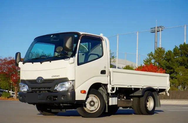 トヨタ ダイナ 小型 平ボディ TPG-XZU605 H30 の中古トラック【車両No.170882】