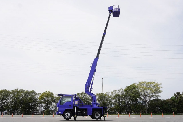 いすゞ エルフ 小型 高所・建柱車 高所作業車 TKG-NKR85ANの中古トラック画像10