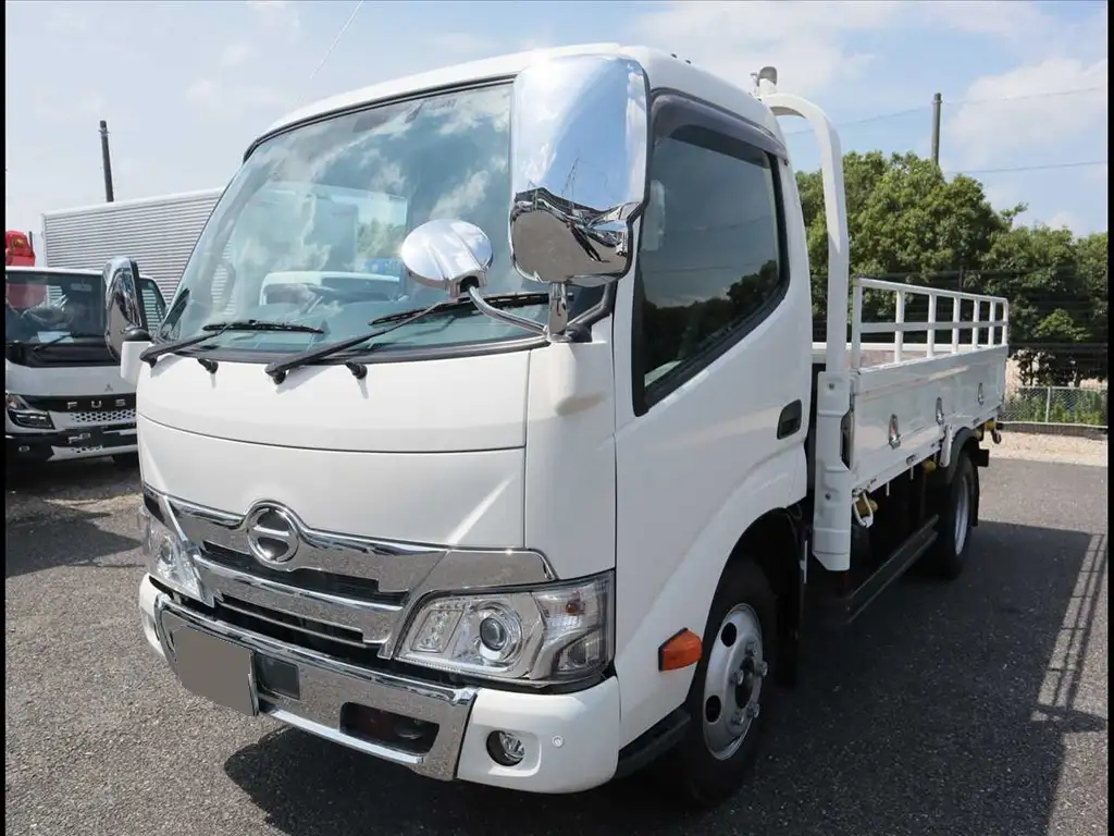 日野 デュトロ 小型 平ボディ 床鉄板 2RG-XZU645M の中古トラック【車両No.170535】