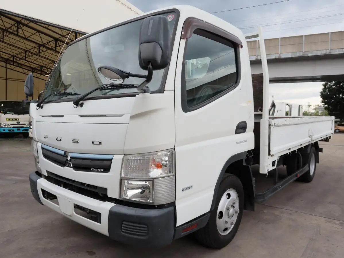 三菱 キャンター 小型 平ボディ TPG-FEB50 H29 の中古トラック【車両No.170542】