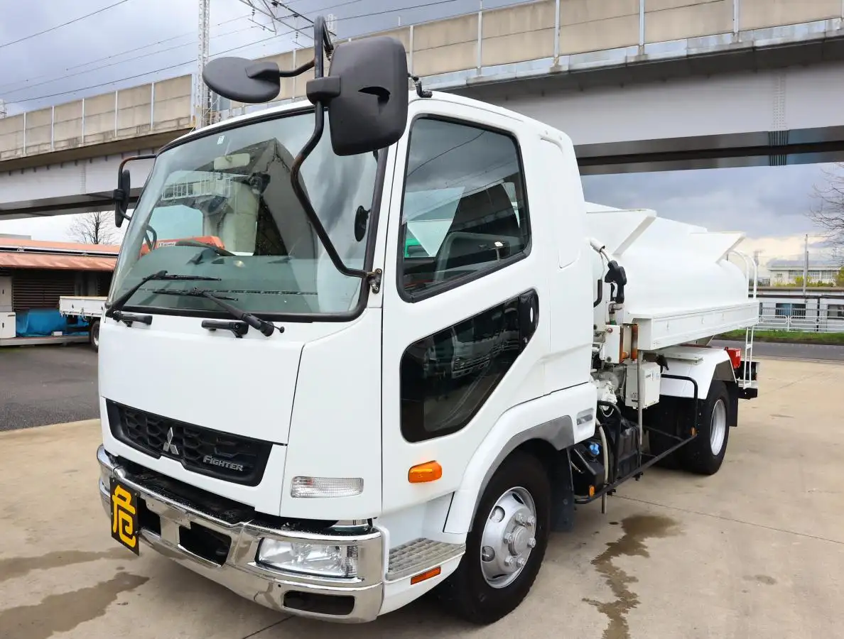 三菱 ファイター 中型/増トン タンク車 ローリー TKG-FK61F の中古トラック【車両No.170479】