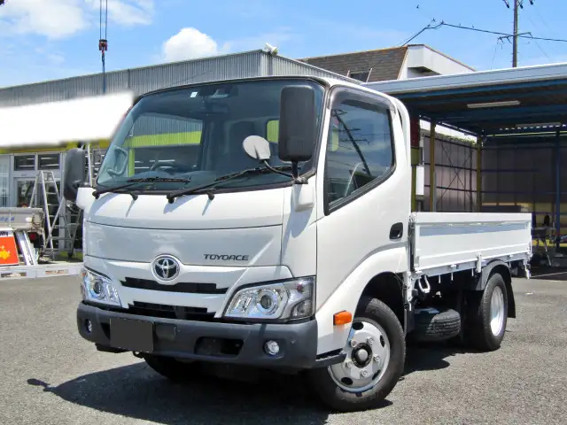 トヨタ トヨエース 小型 平ボディ 2RG-XZU605 R2 の中古トラック【車両No.171145】
