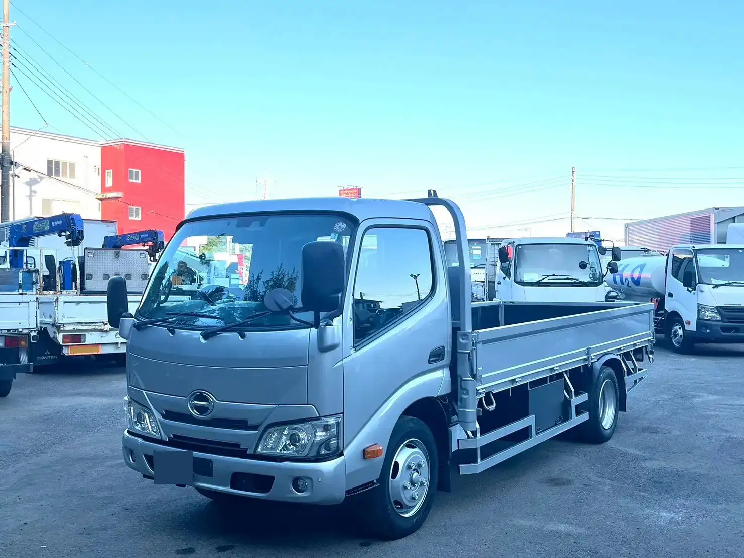 日野 デュトロ 小型 平ボディ 2RG-XZU655M R2 の中古トラック【車両No.171259】