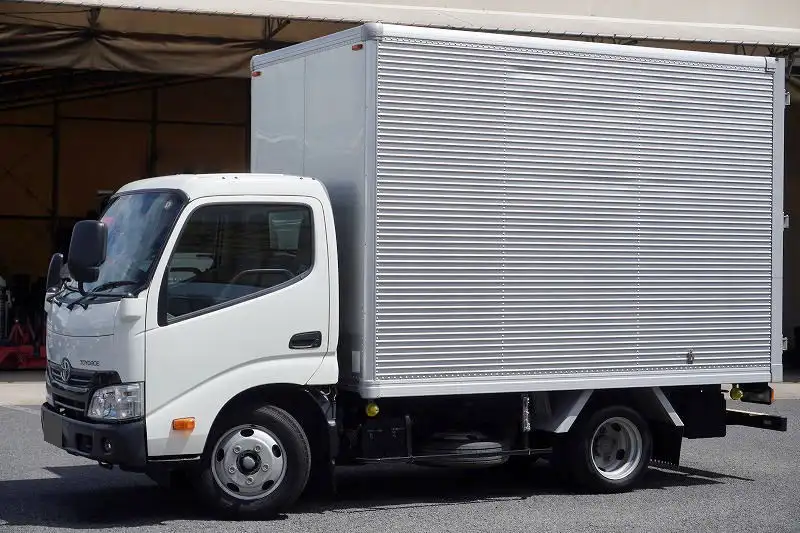 トヨタ トヨエース 小型 アルミバン TPG-XZU605 H30 の中古トラック【車両No.171797】