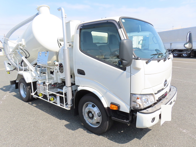 日野 デュトロ 小型 タンク車 汚泥吸引車 2PG-XZU640F｜画像3