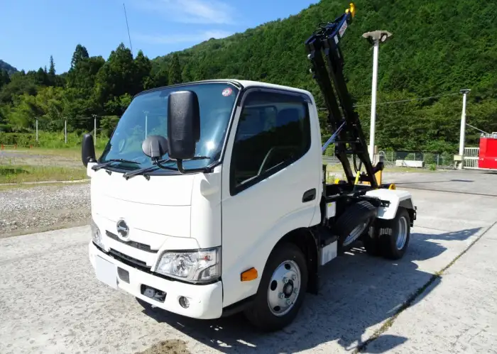 日野 デュトロ 小型 アームロール シングルホイスト 2KG-XZU605M の中古トラック【車両No.171582】