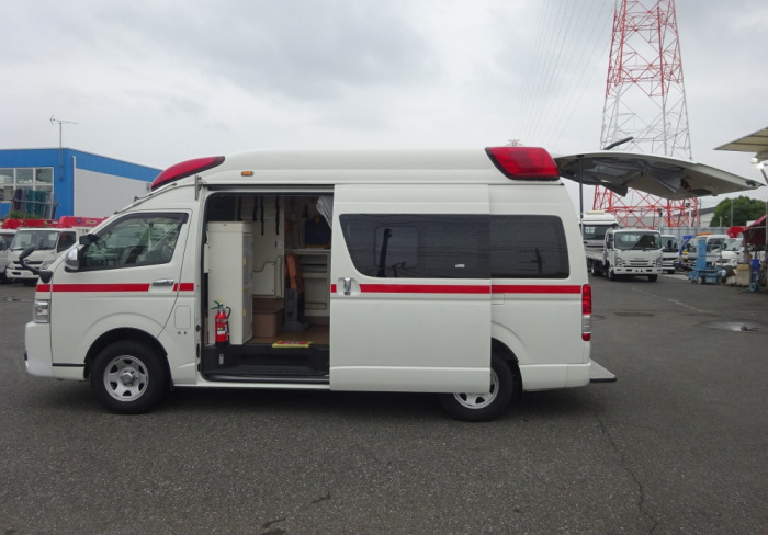 トヨタ ハイエース 小型 特殊車両 CBF-TRH226S H27の中古トラック画像2