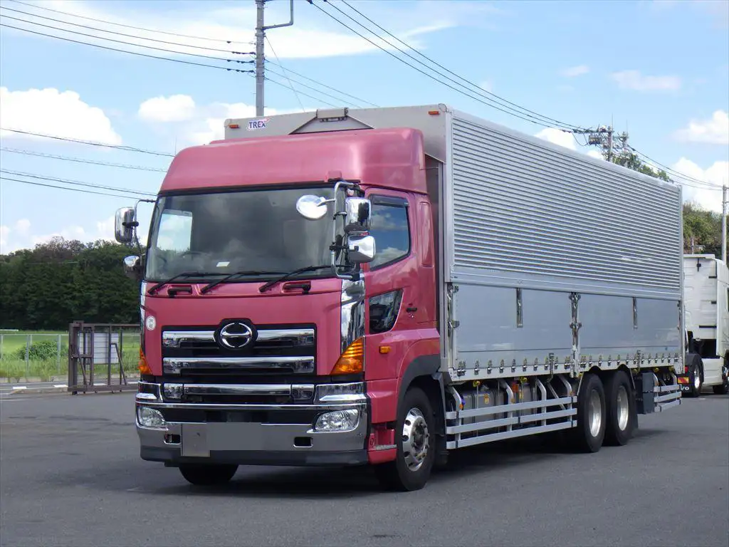 日野 プロフィア 大型 ウイング ハイルーフ エアサス の中古トラック【車両No.172101】