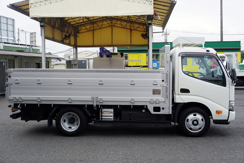 トヨタ ダイナ 小型 平ボディ 床鉄板 アルミブロック｜画像2