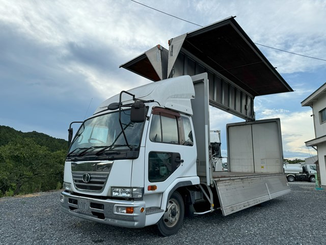 日産UD コンドル 中型/増トン ウイング ベッド PB-MK36A｜画像1