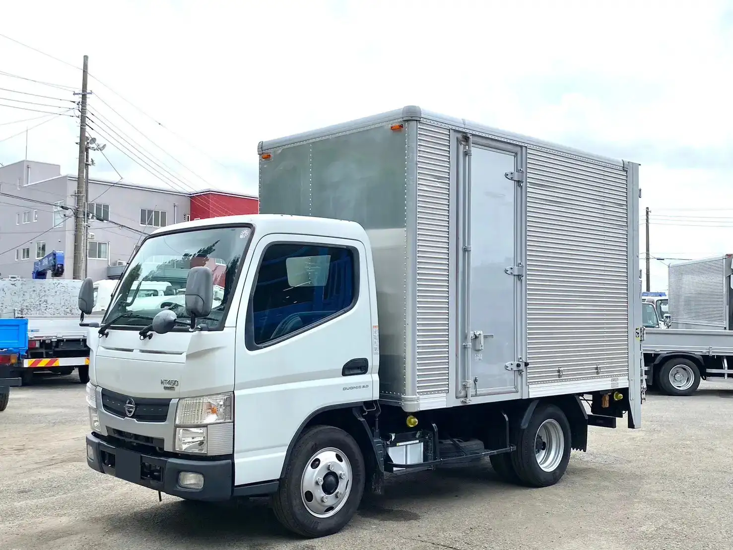 日産 アトラス 小型 アルミバン パワーゲート サイドドア の中古トラック【車両No.172348】