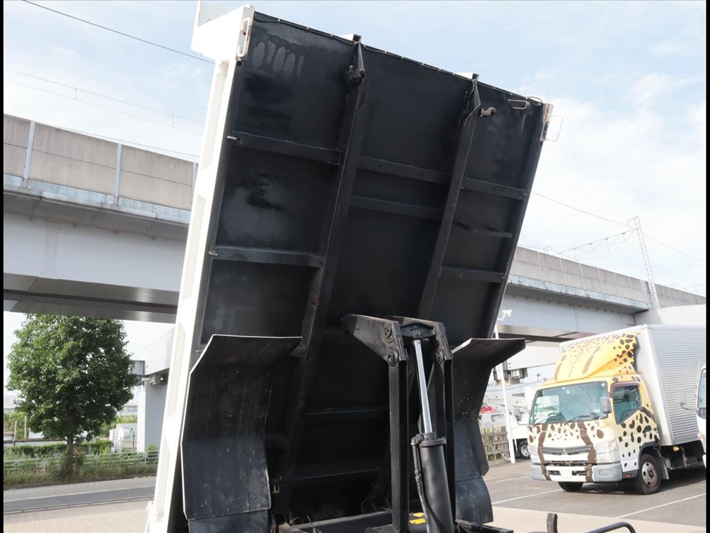 いすゞ フォワード 中型/増トン ダンプ 強化 TKG-FRR90S1｜画像14