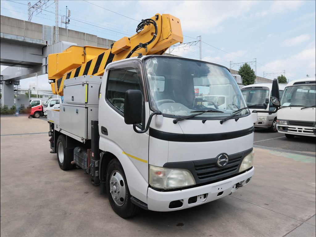 日野 デュトロ 小型 高所・建柱車 高所作業車 電工仕様の中古トラック画像2