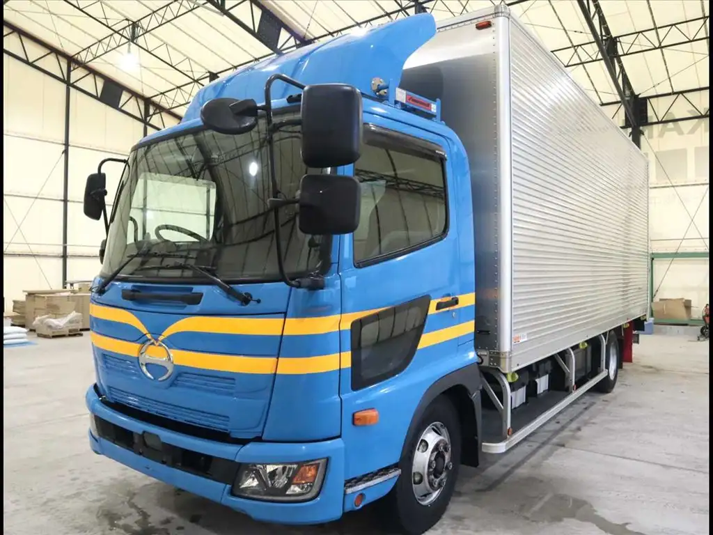 日野 レンジャー 中型/増トン アルミバン パワーゲート 床鉄板 の中古トラック【車両No.172132】