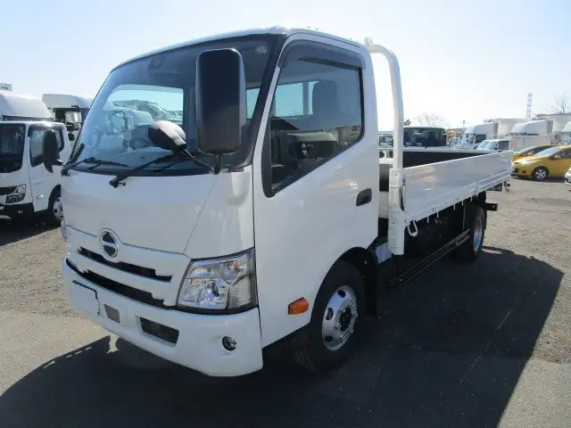日野 デュトロ 小型 平ボディ 2KG-XZU710M R6 の中古トラック【車両No.172544】