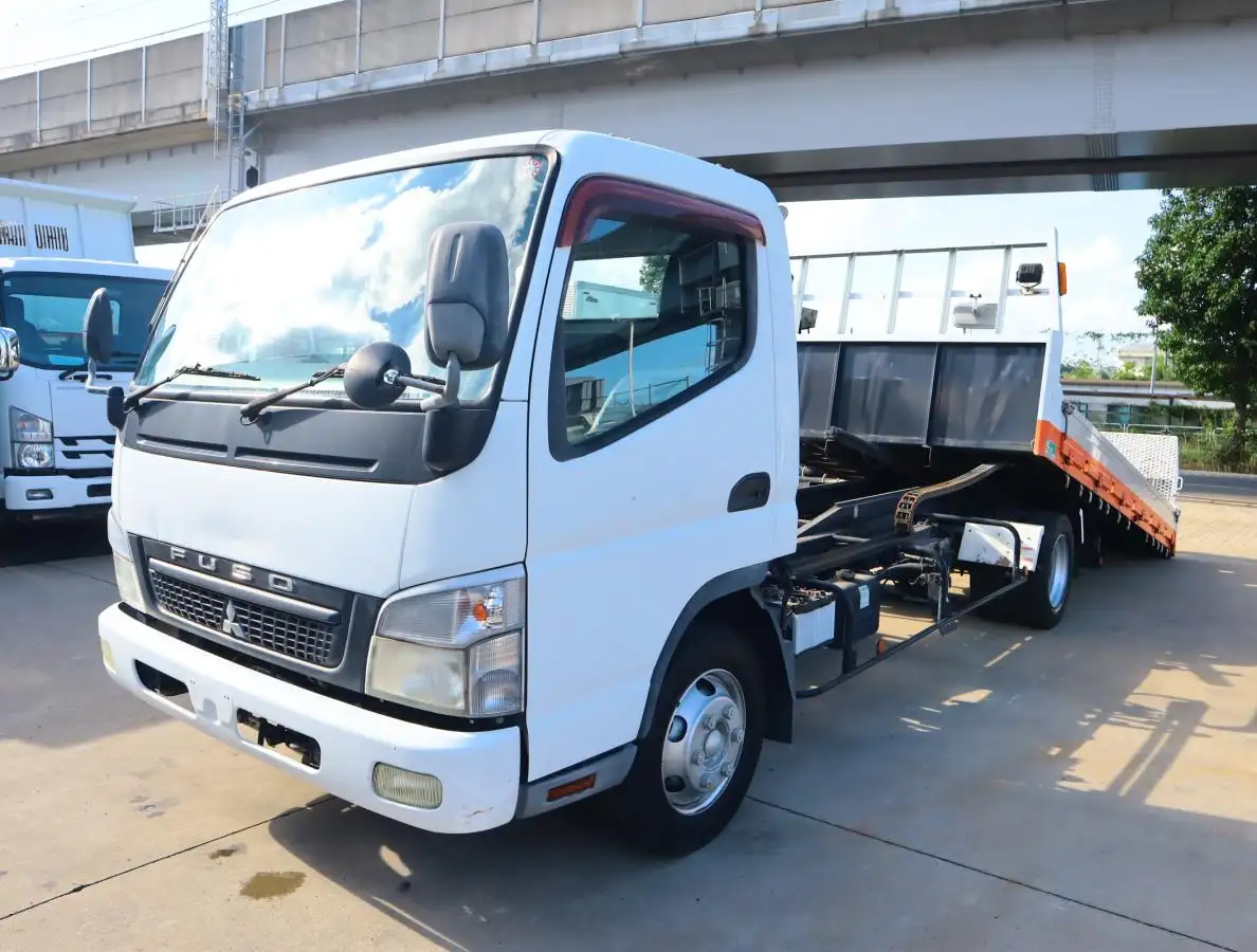 三菱 キャンター 小型 車両重機運搬 ラジコン ウインチ の中古トラック【車両No.172541】