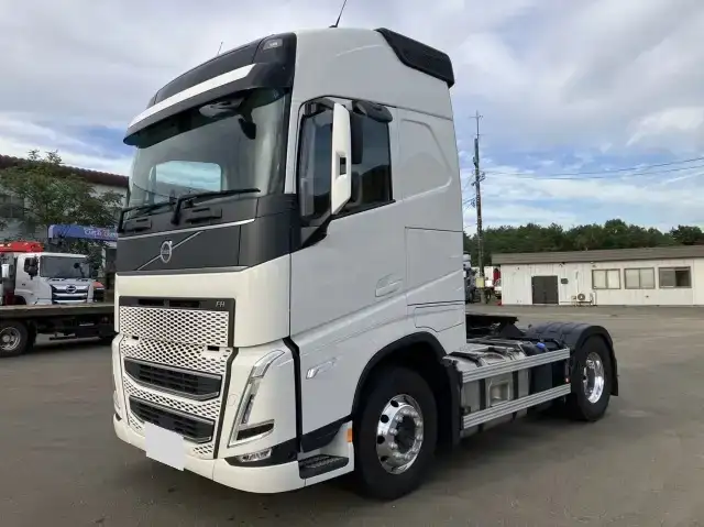 ボルボ トラック 大型 トラクター ハイルーフ エアサス の中古トラック【車両No.172701】