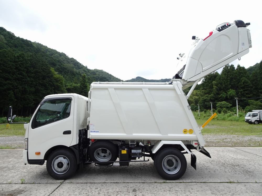 日野 デュトロ 小型 パッカー車(塵芥車) プレス式 2KG-XZU700Xの中古トラック画像4