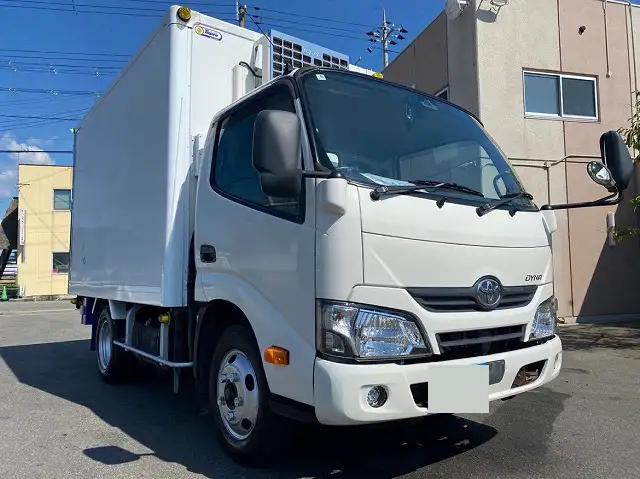 トヨタ ダイナ 小型 冷凍冷蔵 低温 サイドドア の中古トラック【車両No.172969】