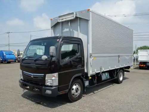 三菱 キャンター 小型 ウイング 2PG-FEB80 R3 の中古トラック【車両No.173110】