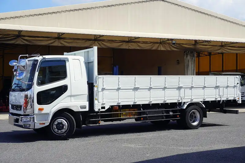三菱 ファイター 中型/増トン 平ボディ 床鉄板 ベッド の中古トラック【車両No.173112】